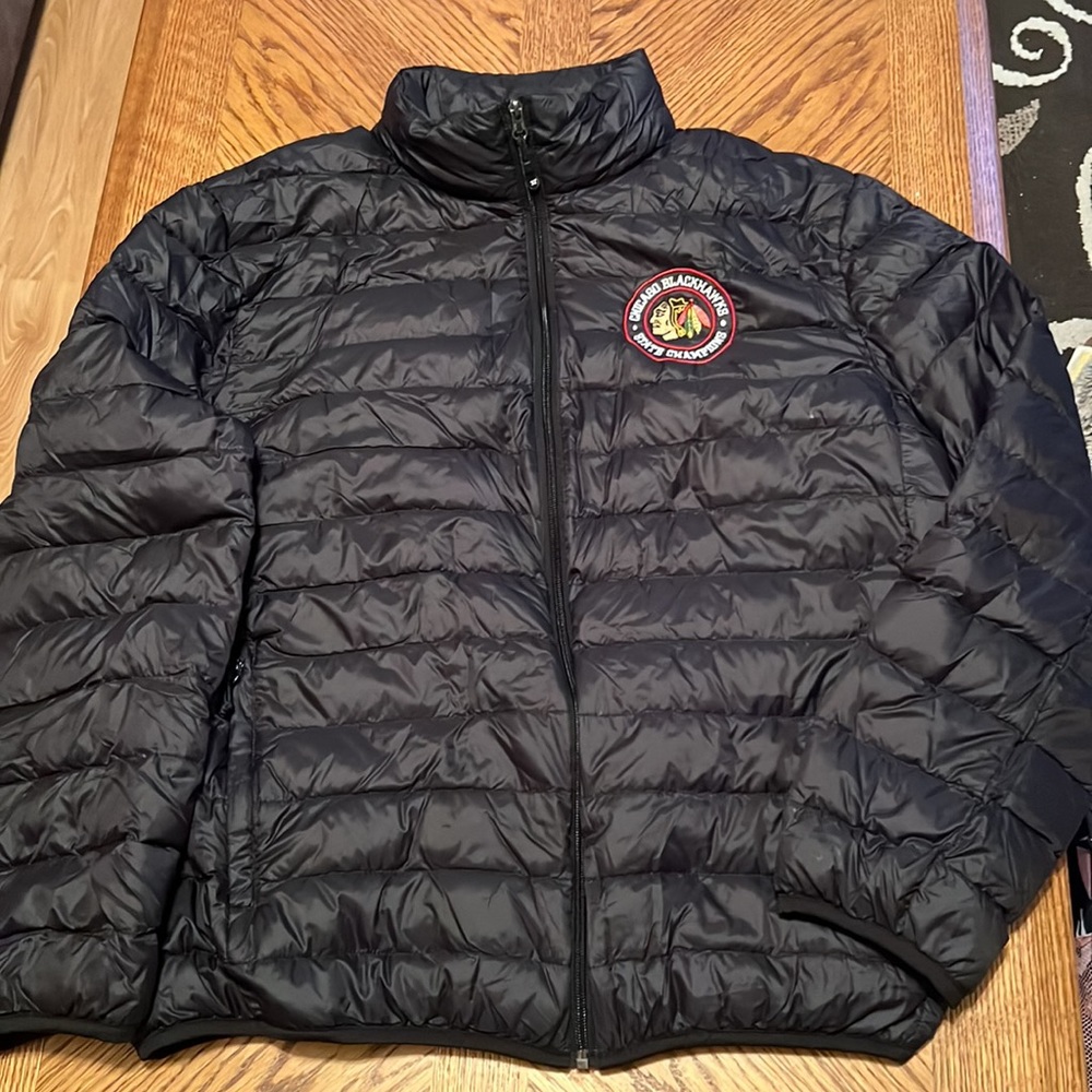 Mens 32 Degrees: Lightweight Water Resistant Fabric packable Down Puffer Jacket